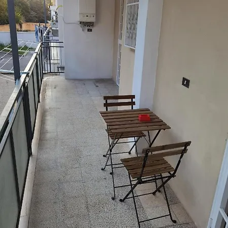 Parco 2 Giugno 3* باري