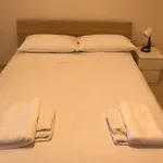 Bed & Breakfast Parco 2 Giugno 3*