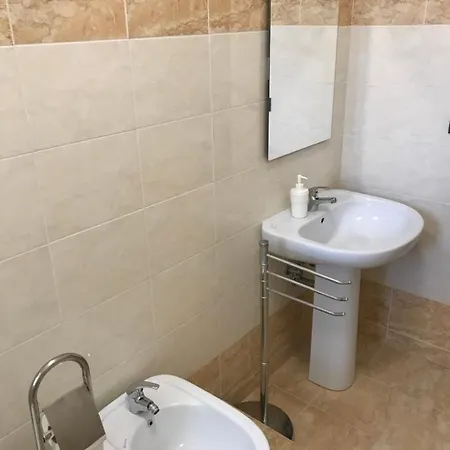 Parco 2 Giugno Couette-café