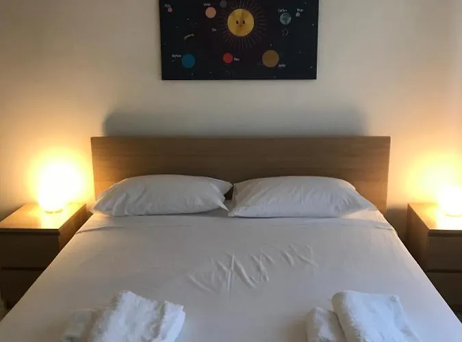 Parco 2 Giugno Frühstückspension