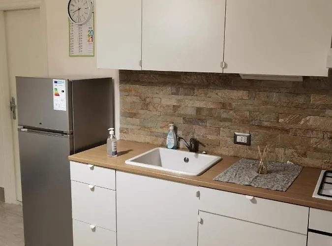 Parco 2 Giugno Frühstückspension