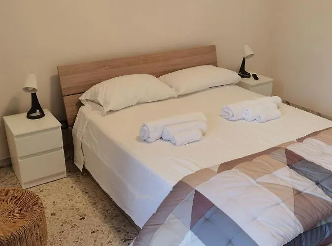 Parco 2 Giugno Nocleg ze śniadaniem